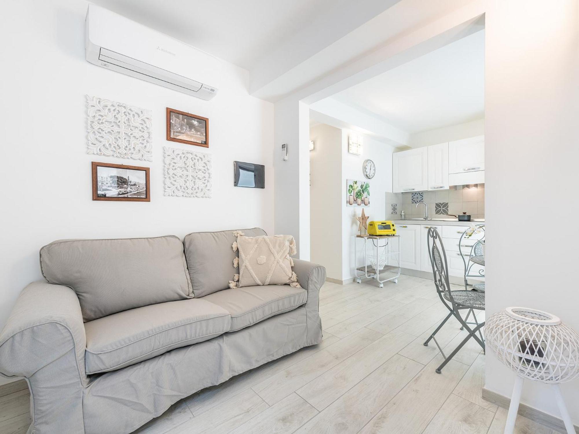 La Buona Stella Hotel Cagliari Bagian luar foto